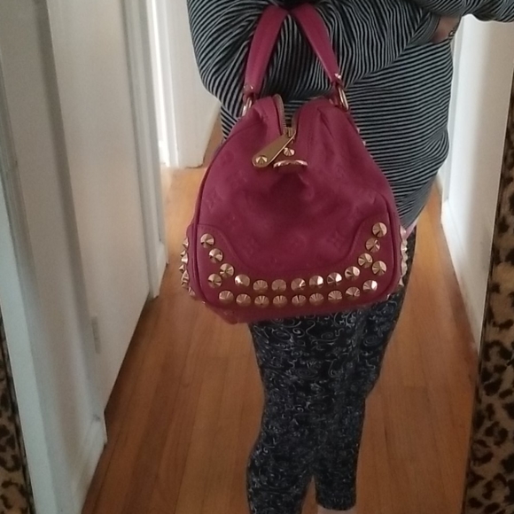 Rare LV Courtney Fuchsia Bag - Picture 10 of 10